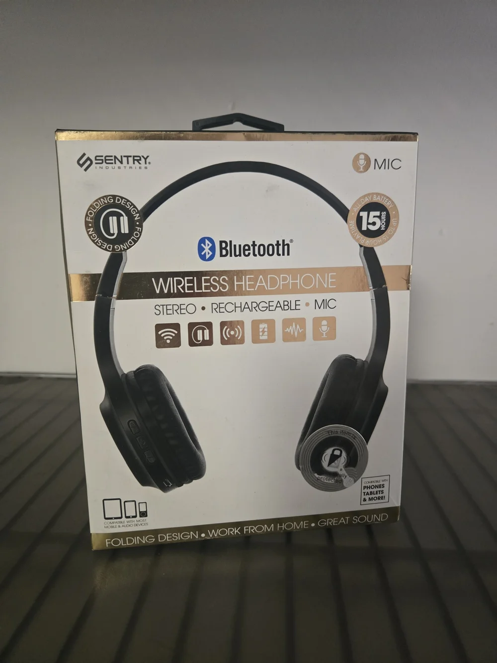 Sentry Bluetooth Wireless Headphones in Black - Rechargeable with Mic